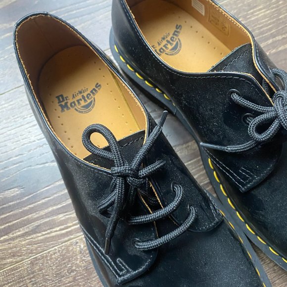 Dr.Martens Men's Size 9 - Picture 3 of 4